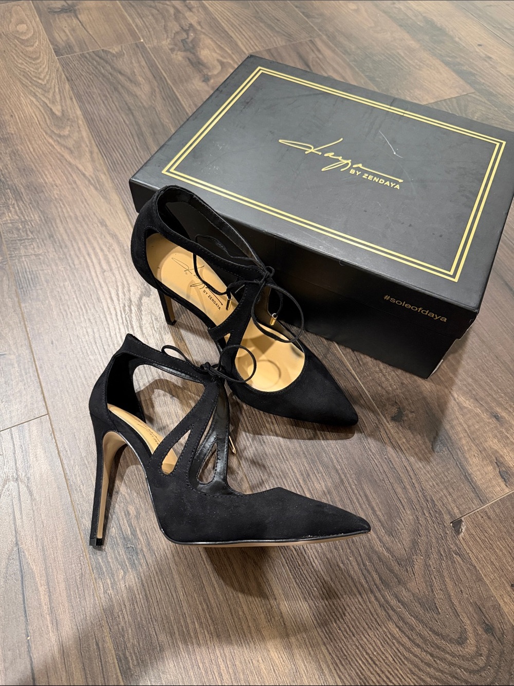 Data By Zendaya - Black Lace-Up Pointed Toe Stiletto High Heels - 5.5
